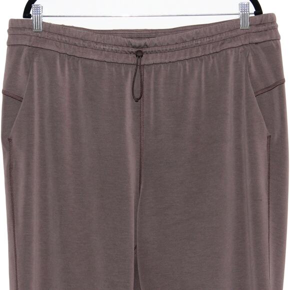 Lululemon Softstream High Rise Pant Size 16 in Espresso - Picture 3 of 6